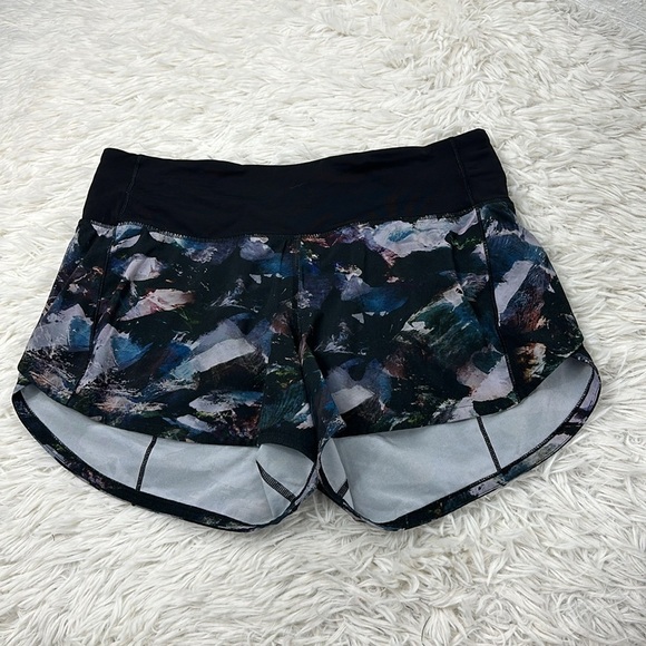 Lululemon Speed Up Short Long *4" Glacier Camo Starlight Multi / Black - Picture 1 of 6